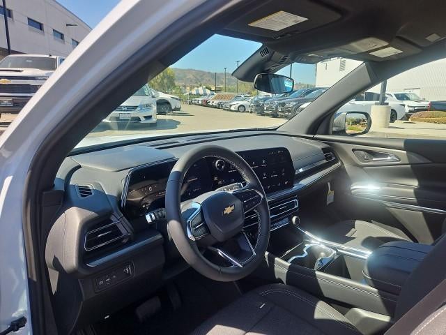 2027 Chevrolet Traverse LT w/1LT