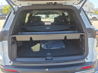 2027 Chevrolet Traverse LT w/1LT