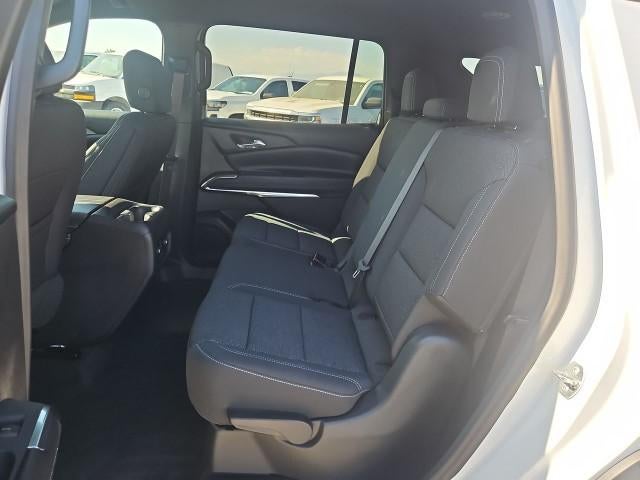 2027 Chevrolet Traverse LT w/1LT