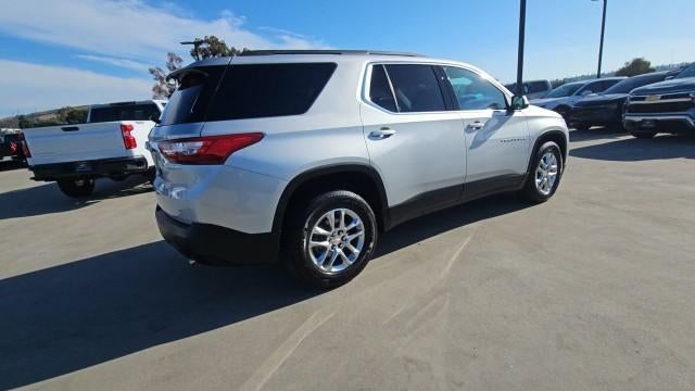 2021 Chevrolet Traverse LT Cloth