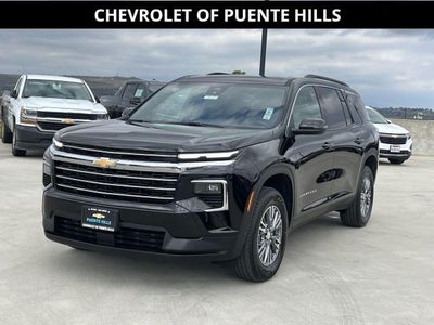 2025 Chevrolet Traverse LT