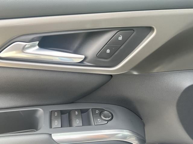 2026 Chevrolet Traverse LT w/2LT