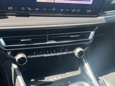 2026 Chevrolet Traverse High Country w/2LZ