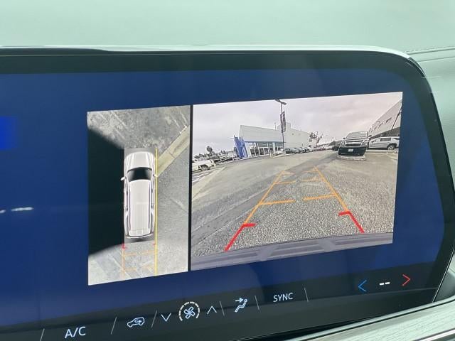 2026 Chevrolet Suburban 2WD LS