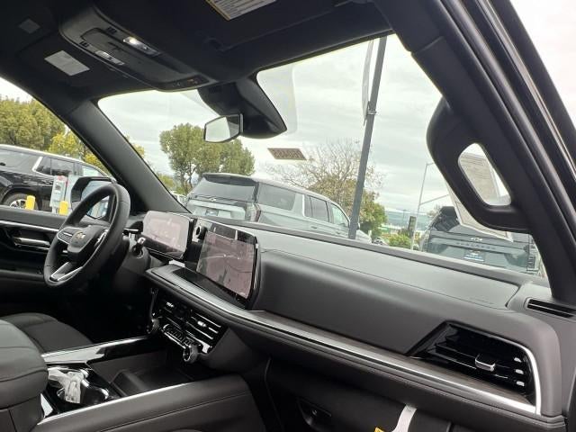 2026 Chevrolet Suburban 2WD LS