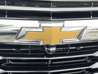 2026 Chevrolet Suburban 2WD LS