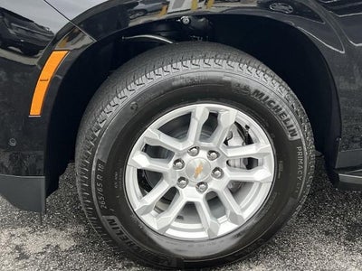 2026 Chevrolet Suburban 2WD LS