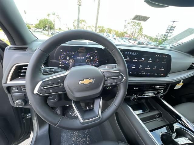 2026 Chevrolet Suburban 2WD LT