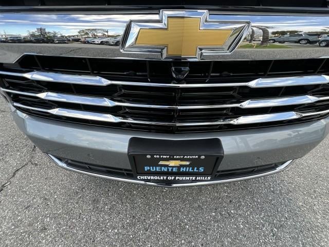 2026 Chevrolet Suburban 2WD LT