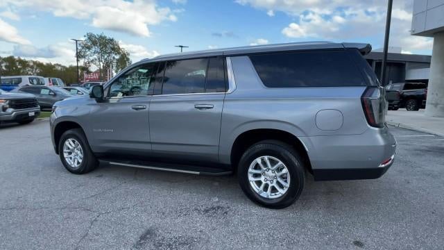 2026 Chevrolet Suburban 2WD LT
