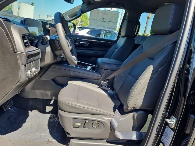 2026 Chevrolet Suburban 2WD LT