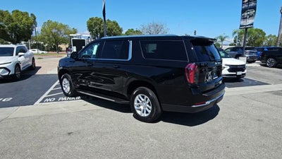 2026 Chevrolet Suburban 2WD LT
