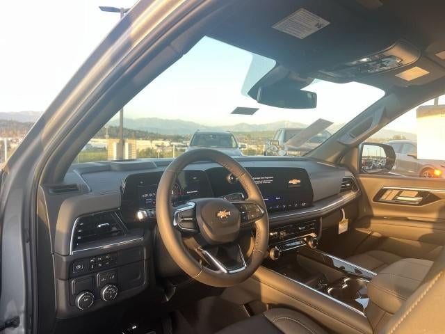 2026 Chevrolet Suburban 2WD LT