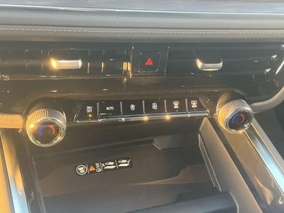 2026 Chevrolet Suburban 2WD LT