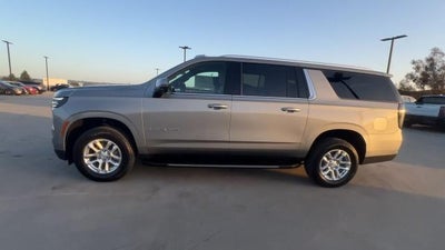 2026 Chevrolet Suburban 2WD LT