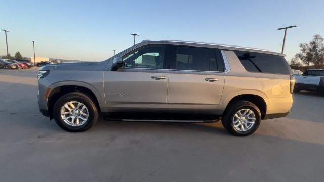 2026 Chevrolet Suburban 2WD LT