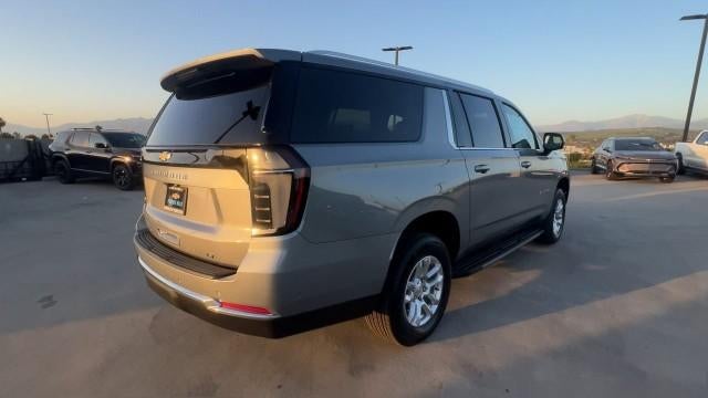 2026 Chevrolet Suburban 2WD LT