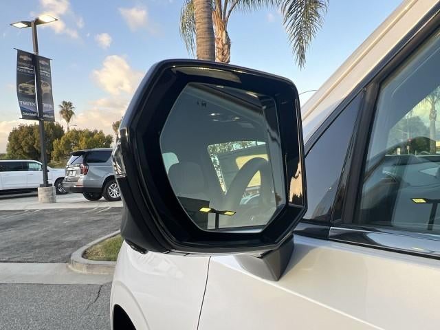 2026 Chevrolet Suburban 2WD Premier