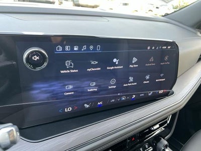 2026 Chevrolet Suburban 4WD LT