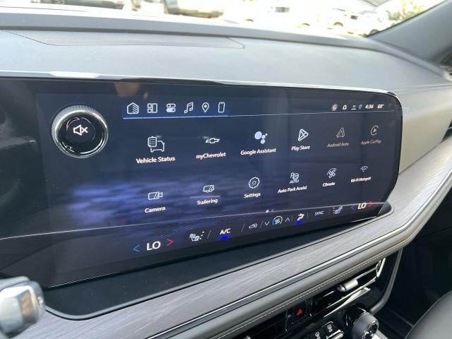 2026 Chevrolet Suburban 4WD LT