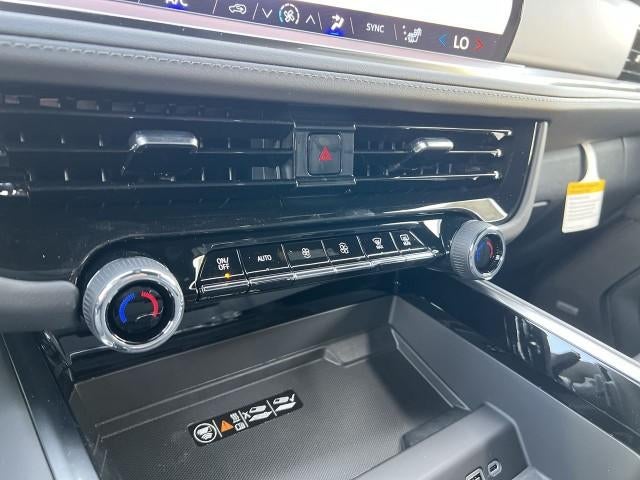 2026 Chevrolet Suburban 4WD LT