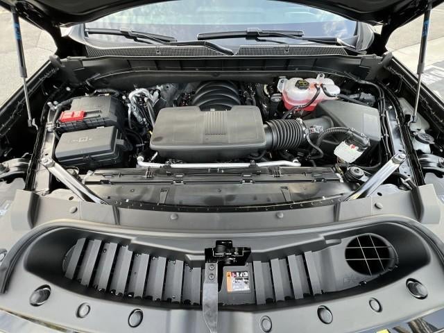 2026 Chevrolet Suburban 4WD LT