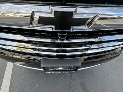 2026 Chevrolet Suburban 4WD LT