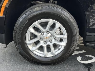 2026 Chevrolet Suburban 4WD LT