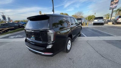 2026 Chevrolet Suburban 4WD LT