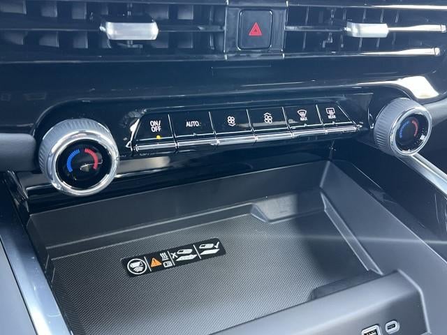 2026 Chevrolet Suburban 4WD Z71