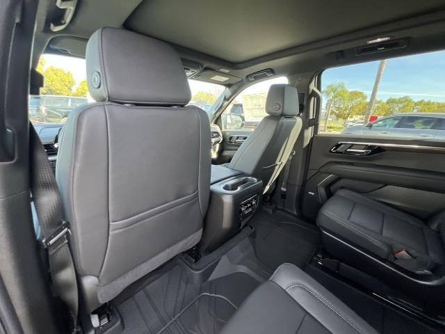 2026 Chevrolet Suburban 4WD Z71