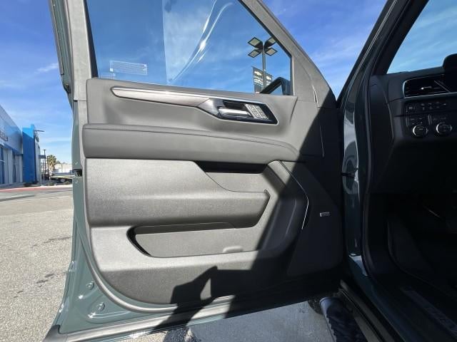 2026 Chevrolet Suburban 4WD Z71