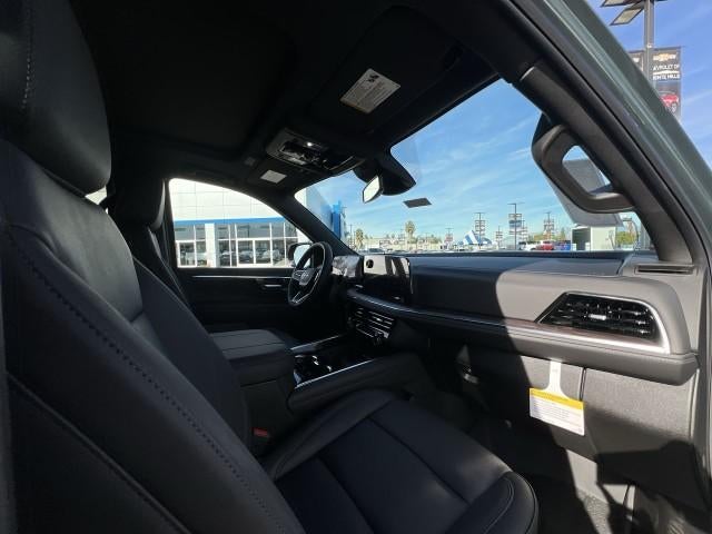 2026 Chevrolet Suburban 4WD Z71