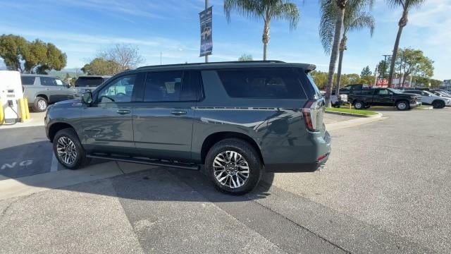 2026 Chevrolet Suburban 4WD Z71