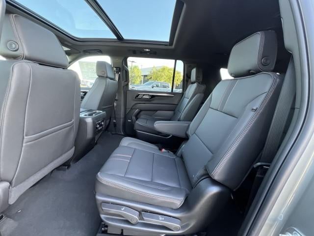 2026 Chevrolet Suburban 4WD RST