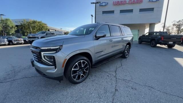 2026 Chevrolet Suburban 4WD RST