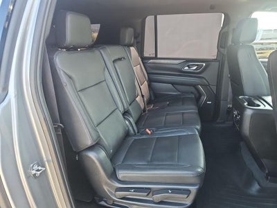 2023 Chevrolet Suburban LT