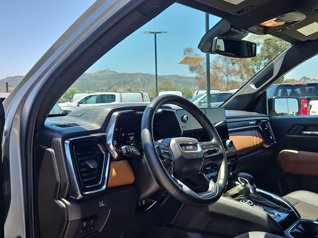2025 GMC Canyon AT4