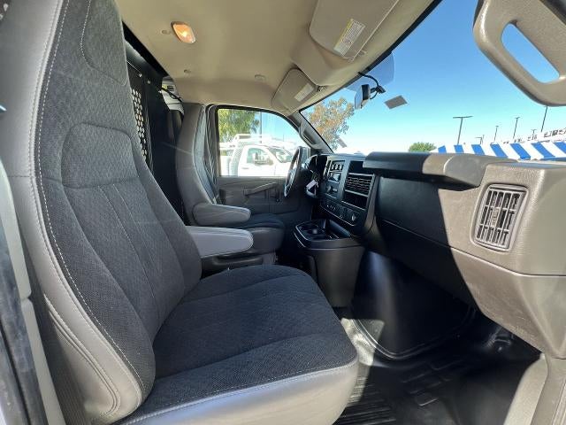 2024 GMC Savana Cargo 2500 Base