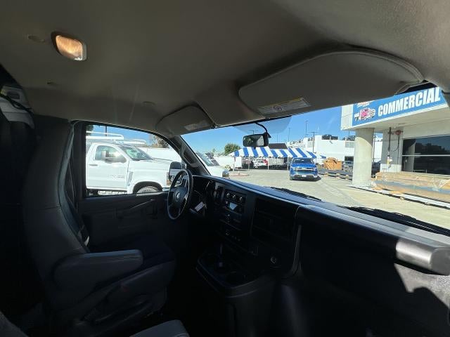 2024 GMC Savana Cargo 2500 Base