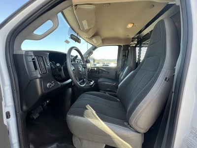 2024 GMC Savana Cargo 2500 Base