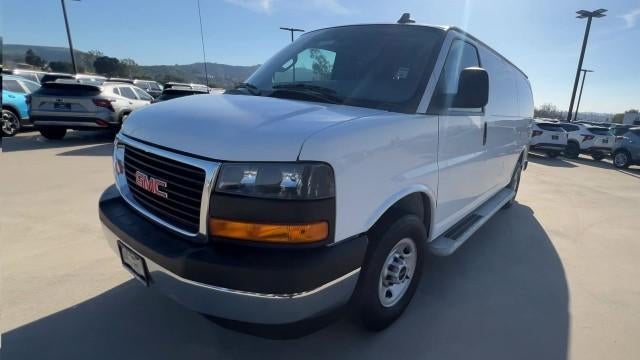 2024 GMC Savana Cargo 2500 Base