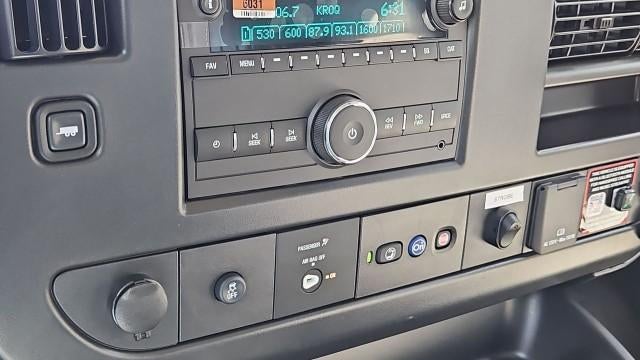 2026 Chevrolet Express Cutaway 3500 3500 Van 139"
