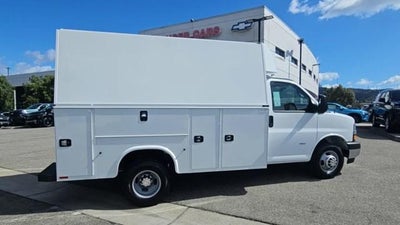 2026 Chevrolet Express Cutaway 3500 3500 Van 139"