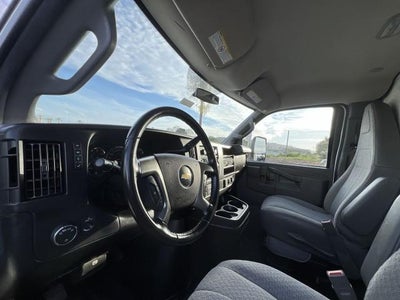 2019 Chevrolet Express Cutaway 3500 Base