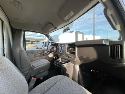 2019 Chevrolet Express Cutaway 3500 Base