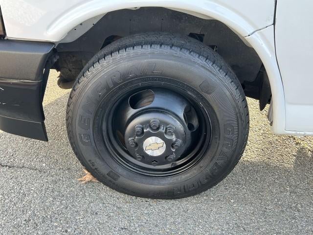 2019 Chevrolet Express Cutaway 3500 Base