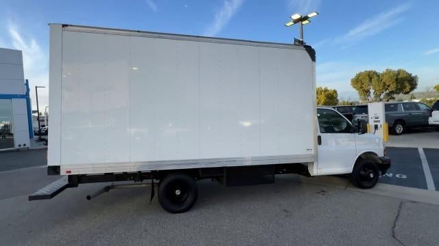 2019 Chevrolet Express Cutaway 3500 Base