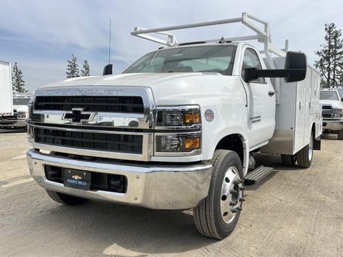 2023 Chevrolet Silverado 5500 HD 2WD Reg Cab Work Truck