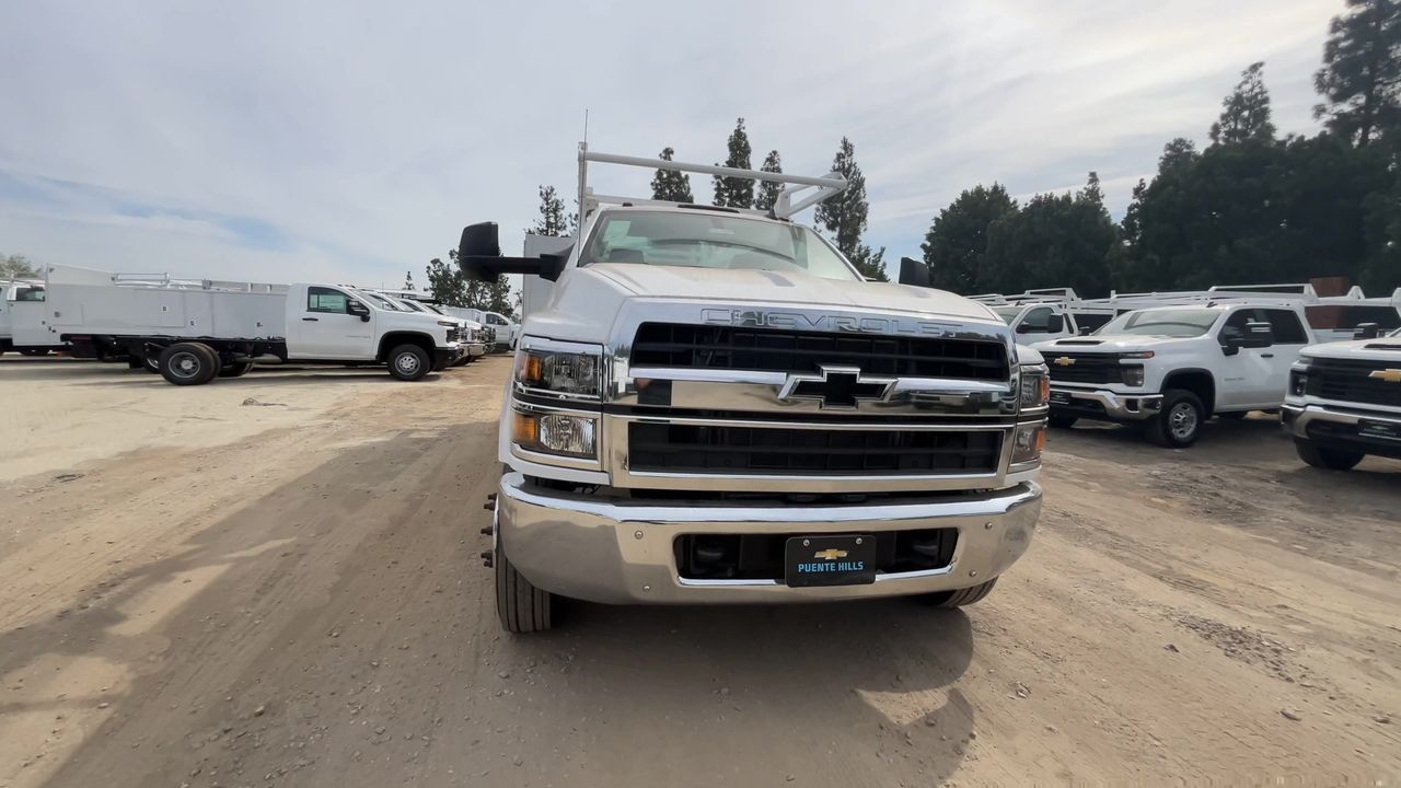 2023 Chevrolet Silverado 5500 HD 2WD Reg Cab Work Truck
